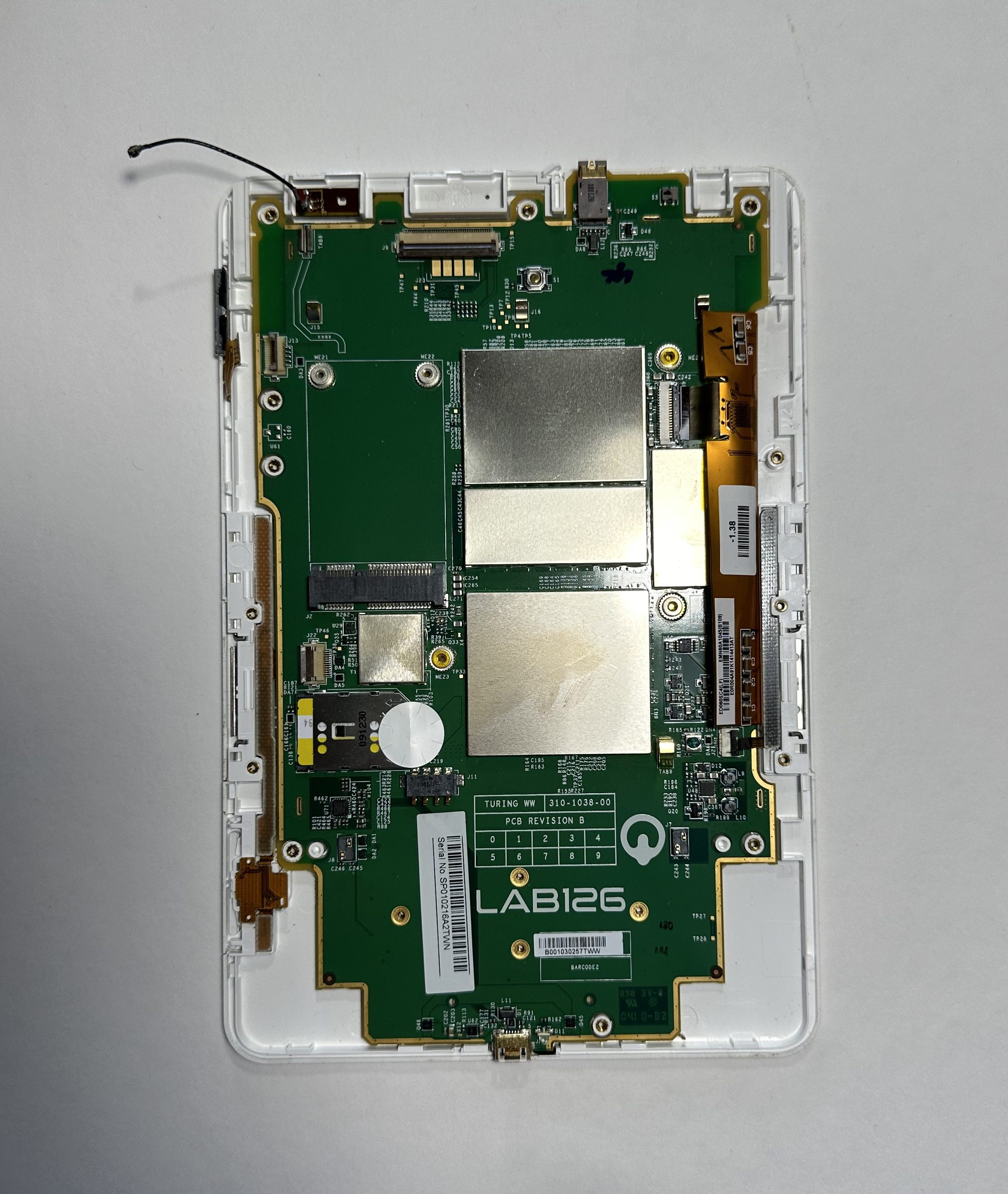 Amazon Kindle 2 Teardown – Making Studio